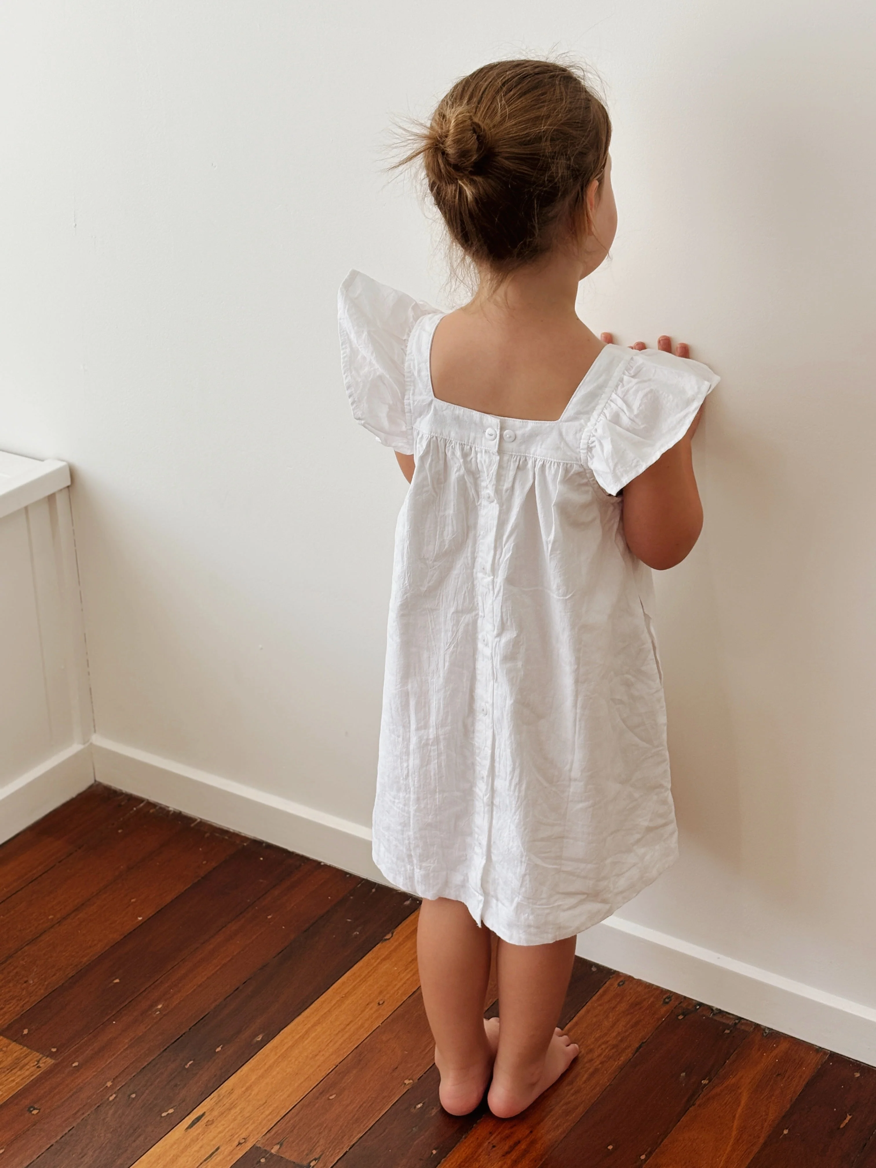 Girls Harriet Lounge Dress - White Washed Cotton - Image 4